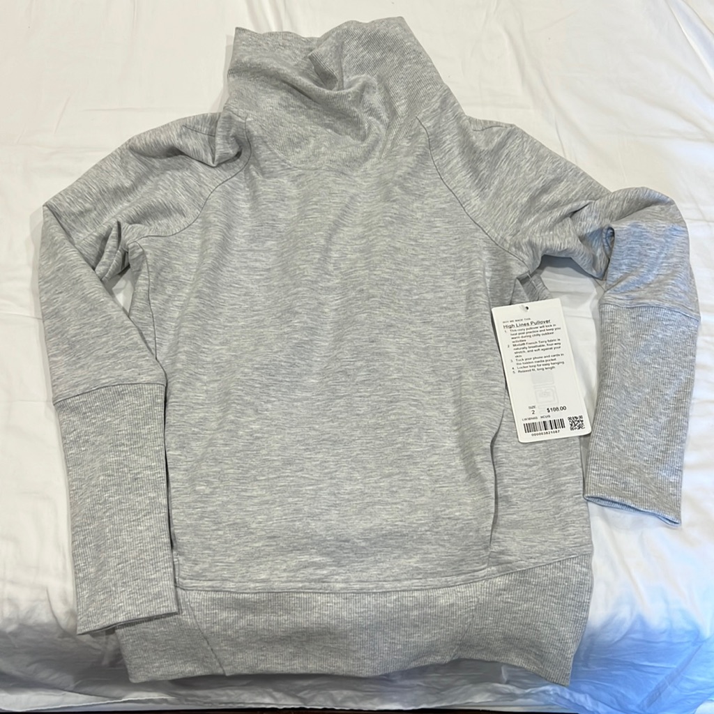 Nwt Lululemon Pullover